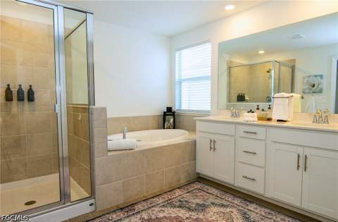 2433 Avocado Ln, Naples FL - photo 22 of 37