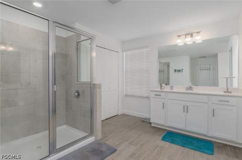 10638 Timber Creek Dr, Fort Myers FL - photo 13 of 26