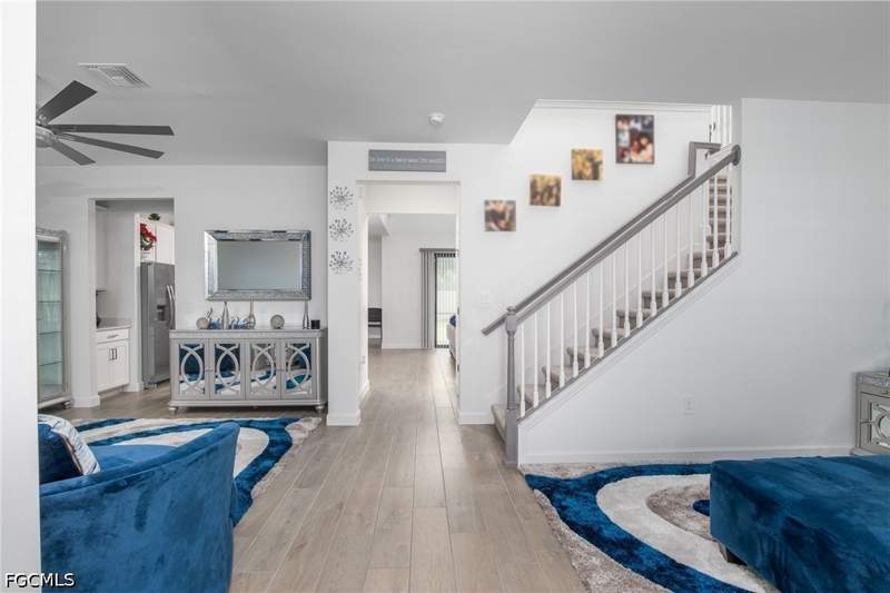 5 bedroom SingleFamilyResidence at 10638 Timber Creek Dr, Timber Creek, Fort Myers — photo 4
