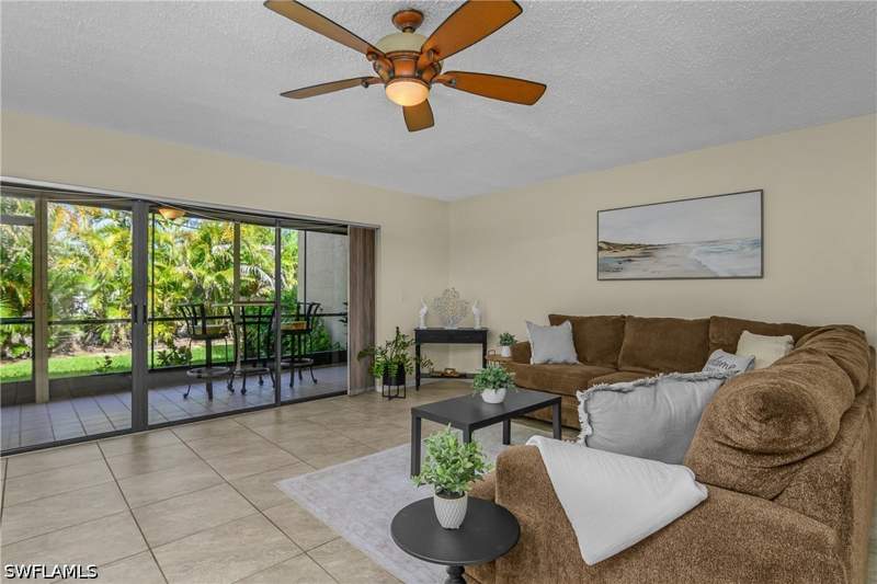 2 bedroom Condominium at 4112 SE 19th Pl 104, River View Villas, Cape Coral — photo 5