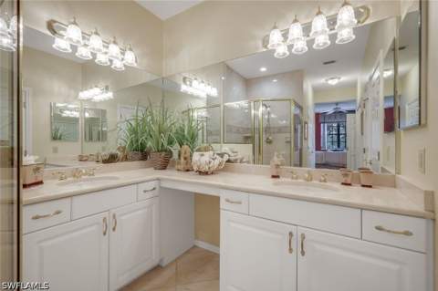 4864 Hampshire Ct 203, Naples FL - photo 20 of 38