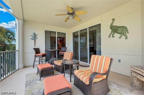 4864 Hampshire Ct 203, Naples FL - photo 23 of 38