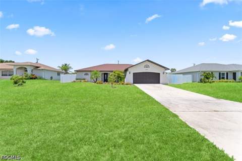 2214 SW 13th Ave, Cape Coral FL - photo 10 of 38
