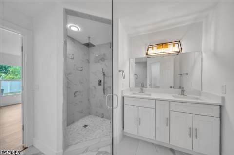 2007 NW 21st St, Cape Coral FL - photo 14 of 37