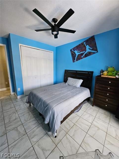 915 Barbara Ct, Lehigh Acres FL - photo 13 of 40