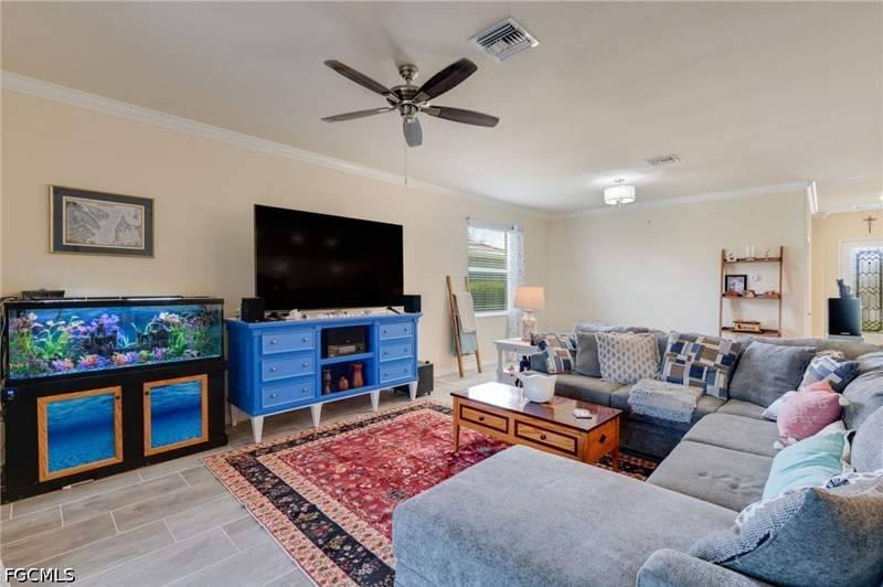 4 bedroom SingleFamilyResidence at 16138 Palmetto Prairie Dr, Hampton Lakes, Alva — photo 5