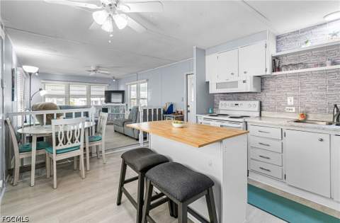 5558 Palm Beach Blvd 45, Fort Myers FL - photo 7 of 20