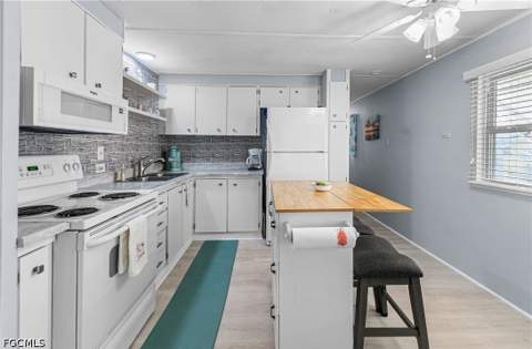 5558 Palm Beach Blvd 45, Fort Myers FL - photo 8 of 20