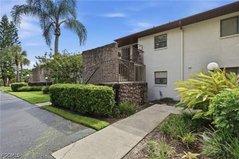 10 Beth Stacey Blvd 206, Lehigh Acres FL - photo 17 of 32