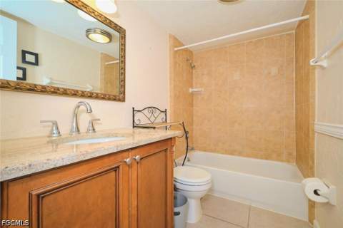 6777 Winkler Rd 142, Fort Myers FL - photo 16 of 38