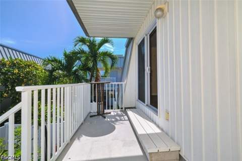 6777 Winkler Rd 142, Fort Myers FL - photo 21 of 38