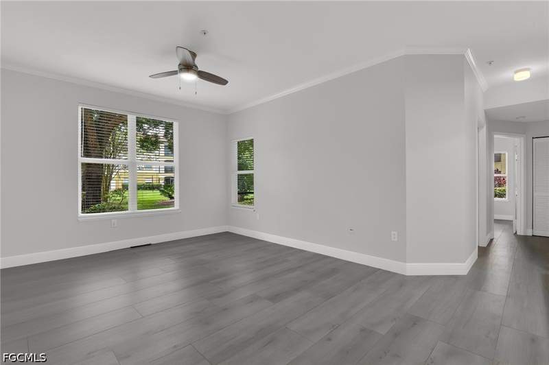 1 bedroom Condominium at 11521 Villa Grand 913, Royal Greens, Fort Myers — photo 5