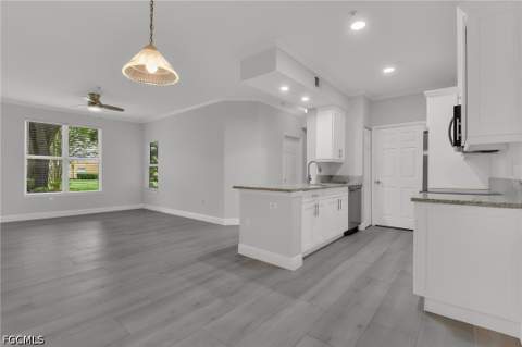 11521 Villa Grand 913, Fort Myers FL - photo 6 of 27