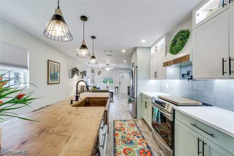 2385 Sunset Ave, Naples FL - photo 6 of 12