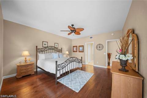 770 Waterford Dr 202, Naples FL - photo 18 of 47