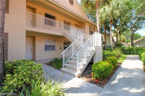 225 Robin Hood Cir 203, Naples FL - photo 6 of 50
