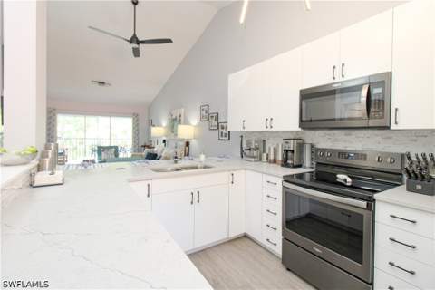 225 Robin Hood Cir 203, Naples FL - photo 8 of 50