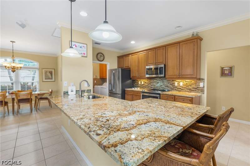 3 bedroom SingleFamilyResidence at 15040 Balmoral Loop, Colonial Pointe, Fort Myers — photo 4