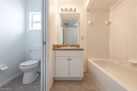 1418 SW 11th Pl, Cape Coral FL - photo 23 of 42