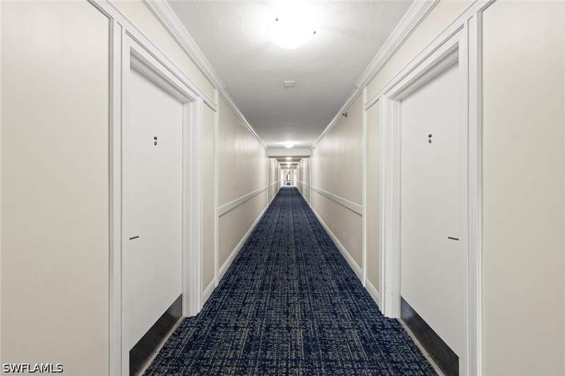 2 bedroom Condominium at 380 Seaview Ct 207, South Seas, Marco Island — photo 4