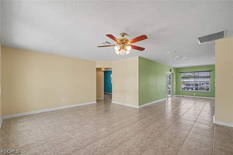 2 bedroom SingleFamilyResidence at 2456 Sycamore St, Pine Island Shores Unit 5, St James City — photo 5