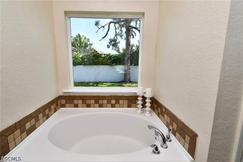 1913 SW 26th Ter, Cape Coral FL - photo 21 of 28