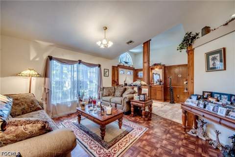 4600 SW 5th Pl, Cape Coral FL - photo 12 of 50