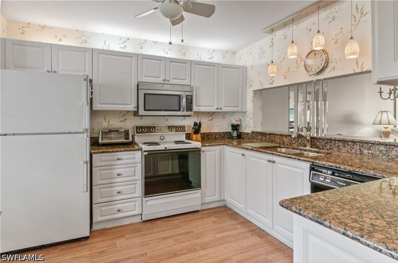 2 bedroom Condominium at 5916 Cranbrook Way G102, Cranbrook Colony, Naples — photo 3