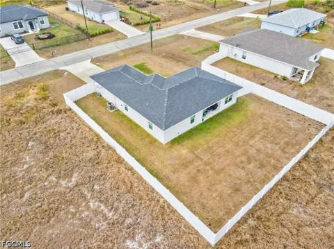 7024 Hero Cir, Labelle FL - photo 10 of 40