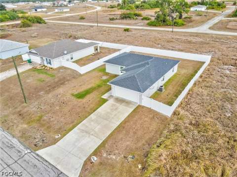 7024 Hero Cir, Labelle FL - photo 8 of 40