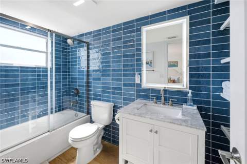 980 7th Ave S 204, Naples FL - photo 16 of 23