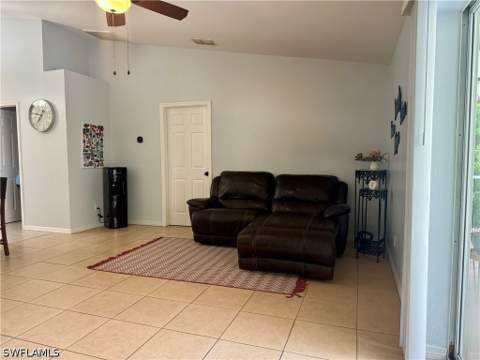 461 1st St NW, Naples FL - photo 12 of 50