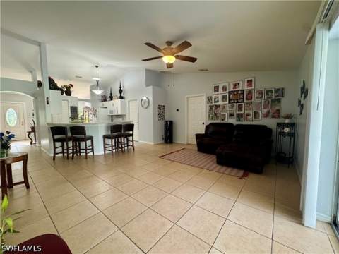 461 1st St NW, Naples FL - photo 13 of 50