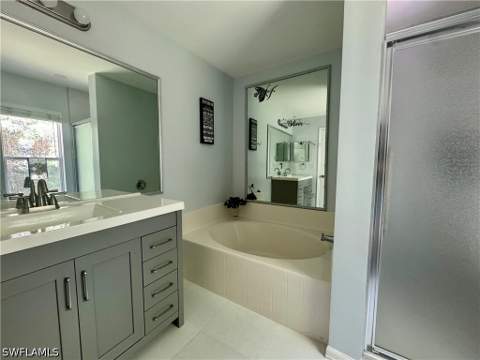 461 1st St NW, Naples FL - photo 17 of 50