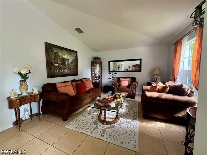 3 bedroom SingleFamilyResidence at 461 1st St NW, Golden Gate Estates, Naples — photo 5