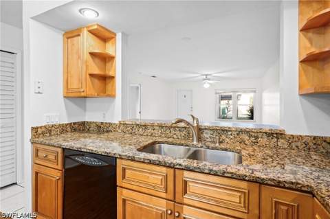 8302 Charter Club Cir 6, Fort Myers FL - photo 12 of 47