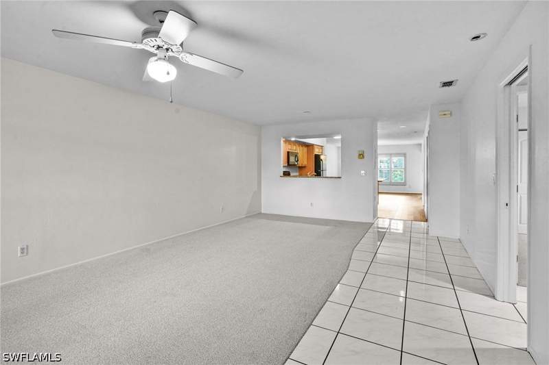 3 bedroom Condominium at 8302 Charter Club Cir 6, Club At Crystal Lake Condominium, Fort Myers — photo 3