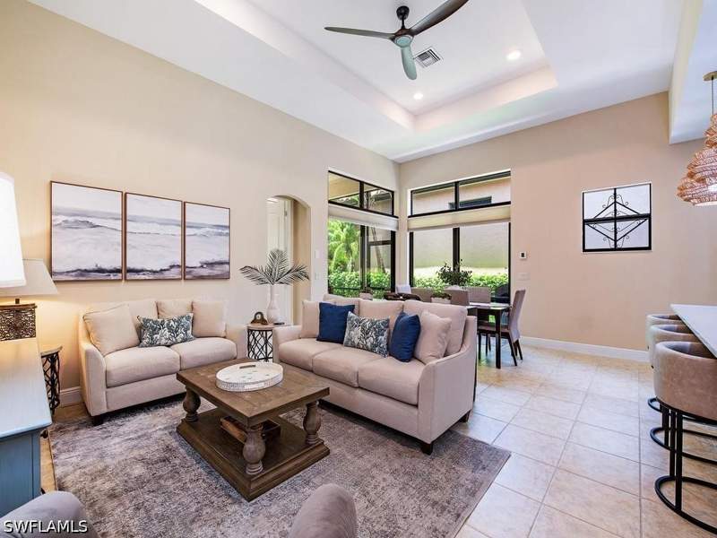 3 bedroom SingleFamilyResidence at 7890 Allende Ln, Cordoba, Naples — photo 3