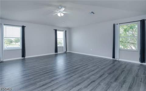 1916 SW 12th Ter, Cape Coral FL - photo 17 of 29