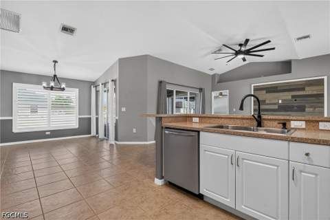 300 NW 22nd Pl, Cape Coral FL - photo 9 of 25