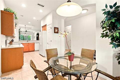 4874 Hampshire Ct 303, Naples FL - photo 12 of 50