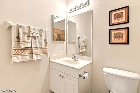 4874 Hampshire Ct 303, Naples FL - photo 22 of 50