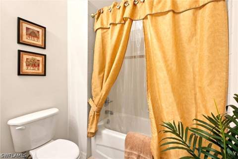 4874 Hampshire Ct 303, Naples FL - photo 23 of 50