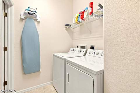 4874 Hampshire Ct 303, Naples FL - photo 24 of 50