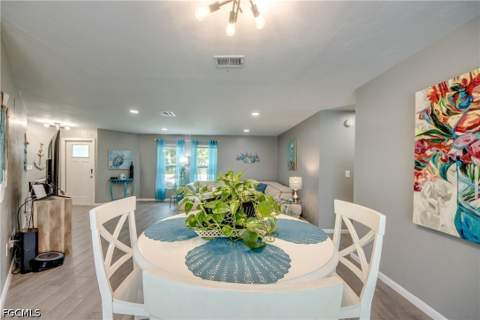 1214 Baldwin Pl, Lehigh Acres FL - photo 16 of 40
