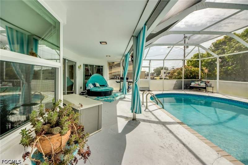 2 bedroom SingleFamilyResidence at 1214 Baldwin Pl, Lehigh Acres, Lehigh Acres — photo 4