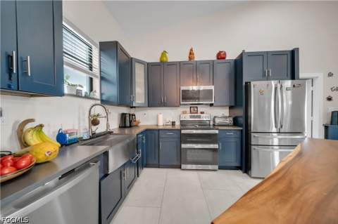 3800 10th St W, Lehigh Acres FL - photo 14 of 48