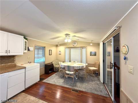 4591 Candlestick Ct E, Estero FL - photo 10 of 20