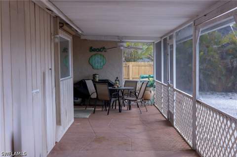 188 Gulfstream St, Marco Island FL - photo 20 of 28