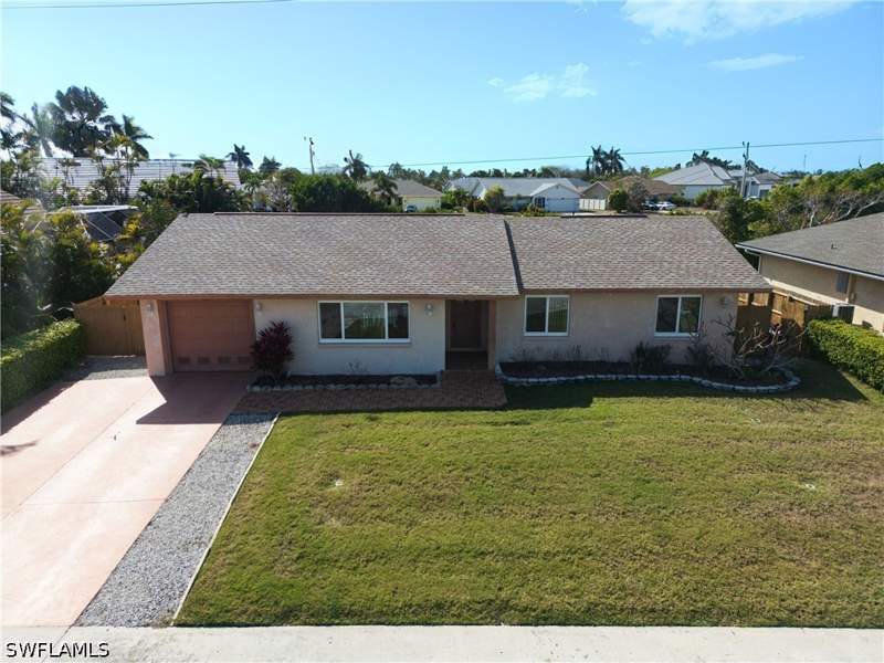 3 bedroom SingleFamilyResidence at 188 Gulfstream St, Marco Island, Marco Island — photo 4
